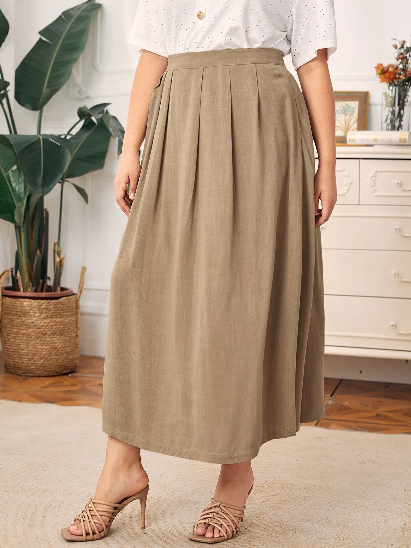 Plain Zipper Long Plus Size Skirt