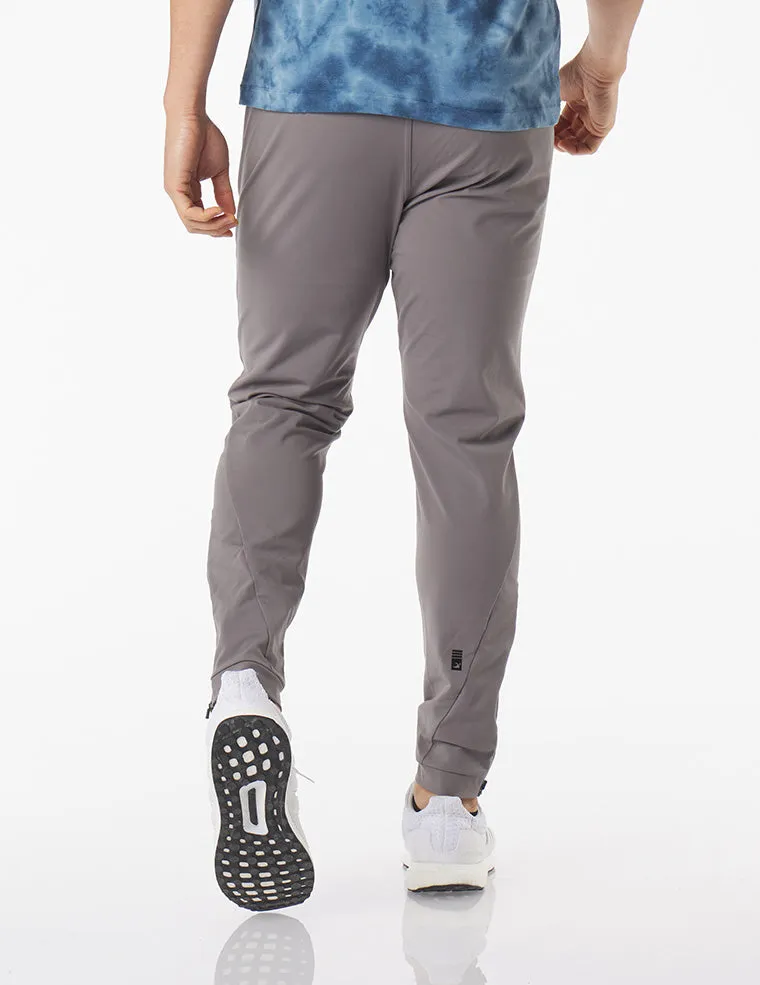 Turf Jogger: Smoke Grey